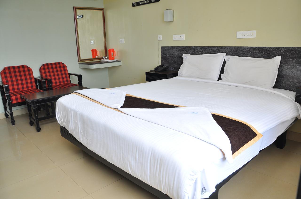 Hotel Rajam Канниякумари Экстерьер фото